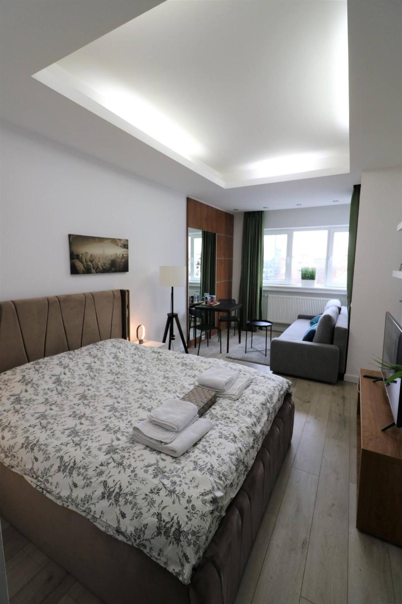 Charming City Center Apartment - Free Minibar Bucharest Exterior photo